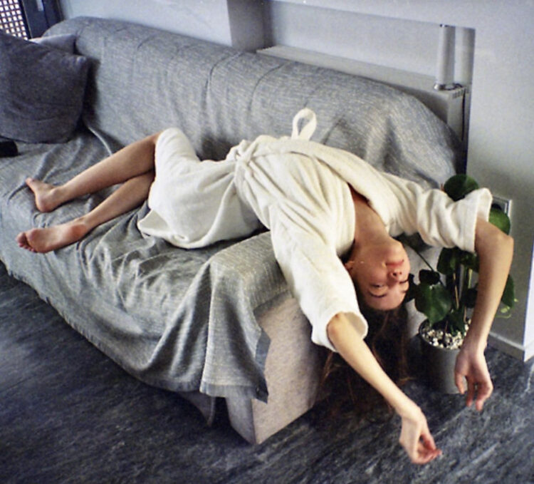 charlotte cardin feet 1