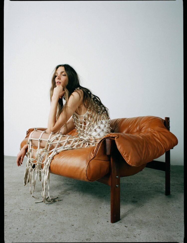 charlotte cardin feet 5 scaled