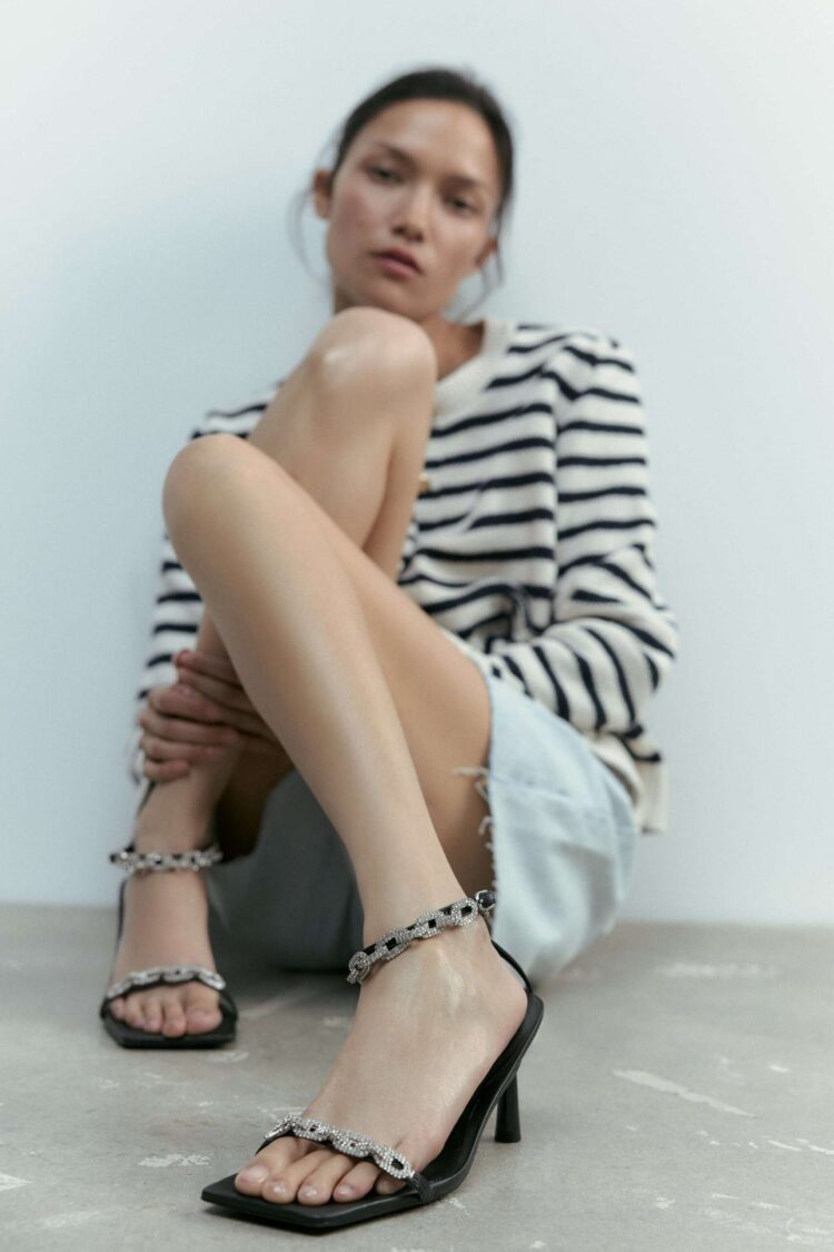 charlotte carey feet scaled