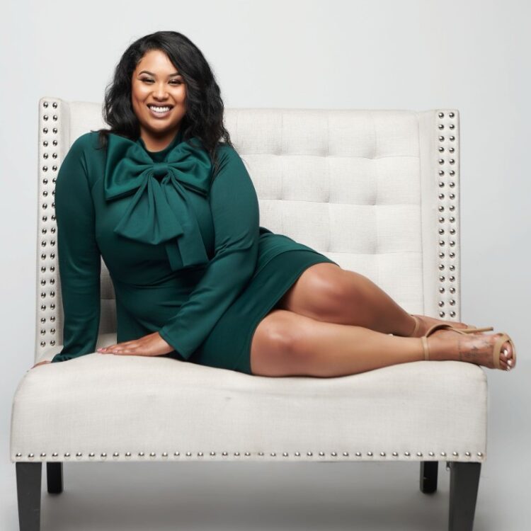 charlotte chatman feet 6