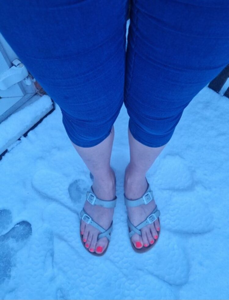 charlotte chimes feet 4