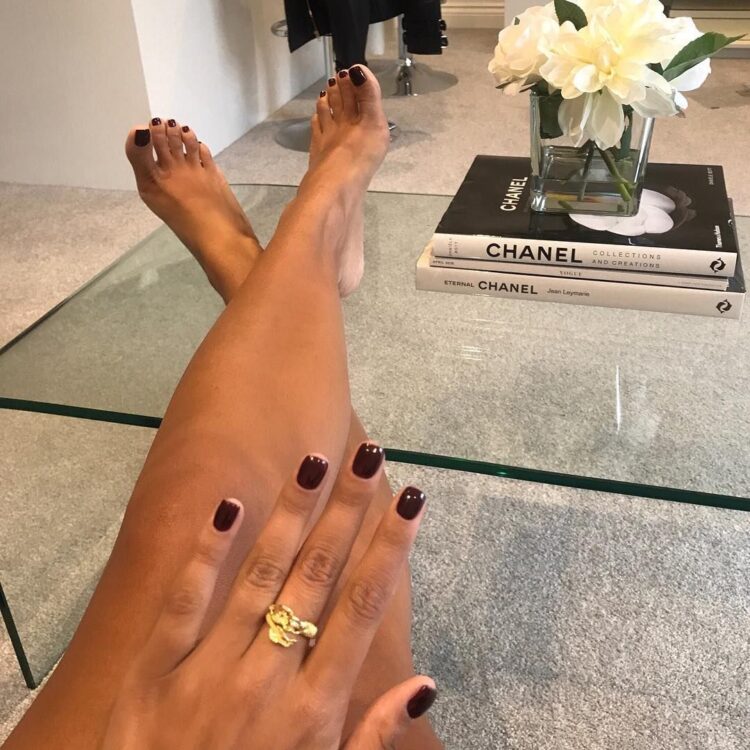 charlotte emliy sanders feet 2