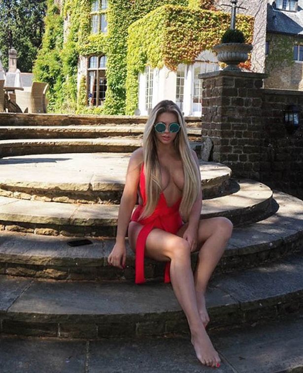 charlotte gascoigne feet