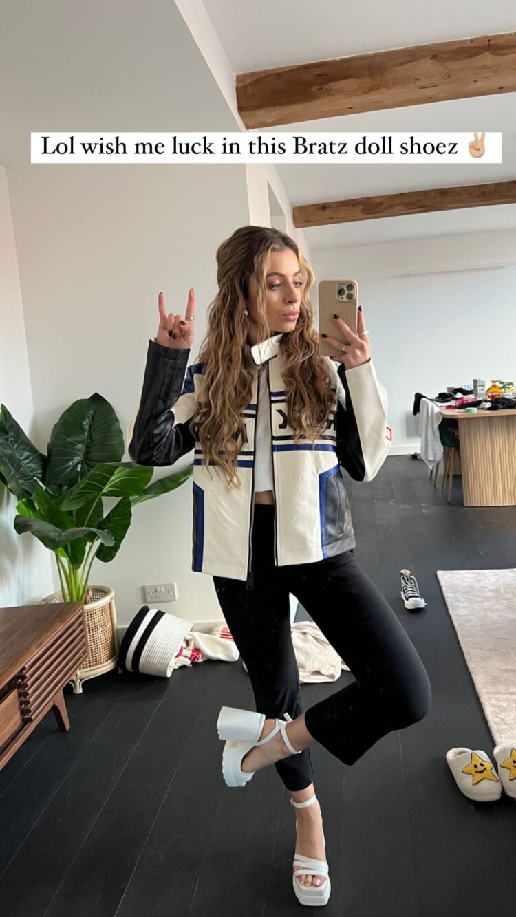 charlotte jordan feet 5