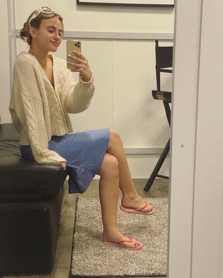 charlotte mckee feet