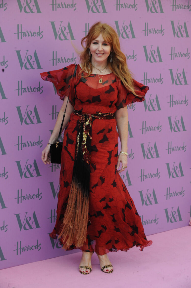 charlotte tilbury feet scaled