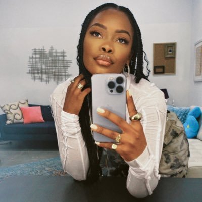 charm ladonna feet 5