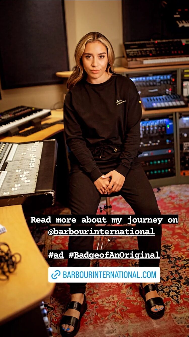 chelcee grimes feet 5