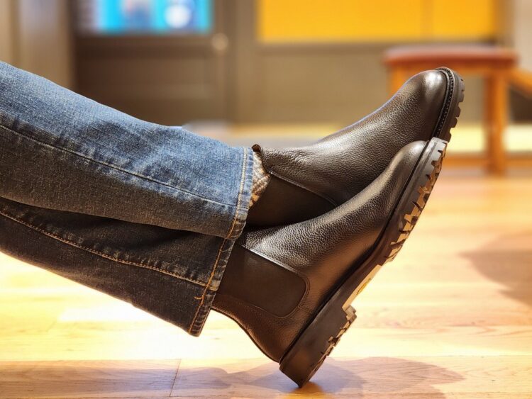 chelsea crockett feet 2