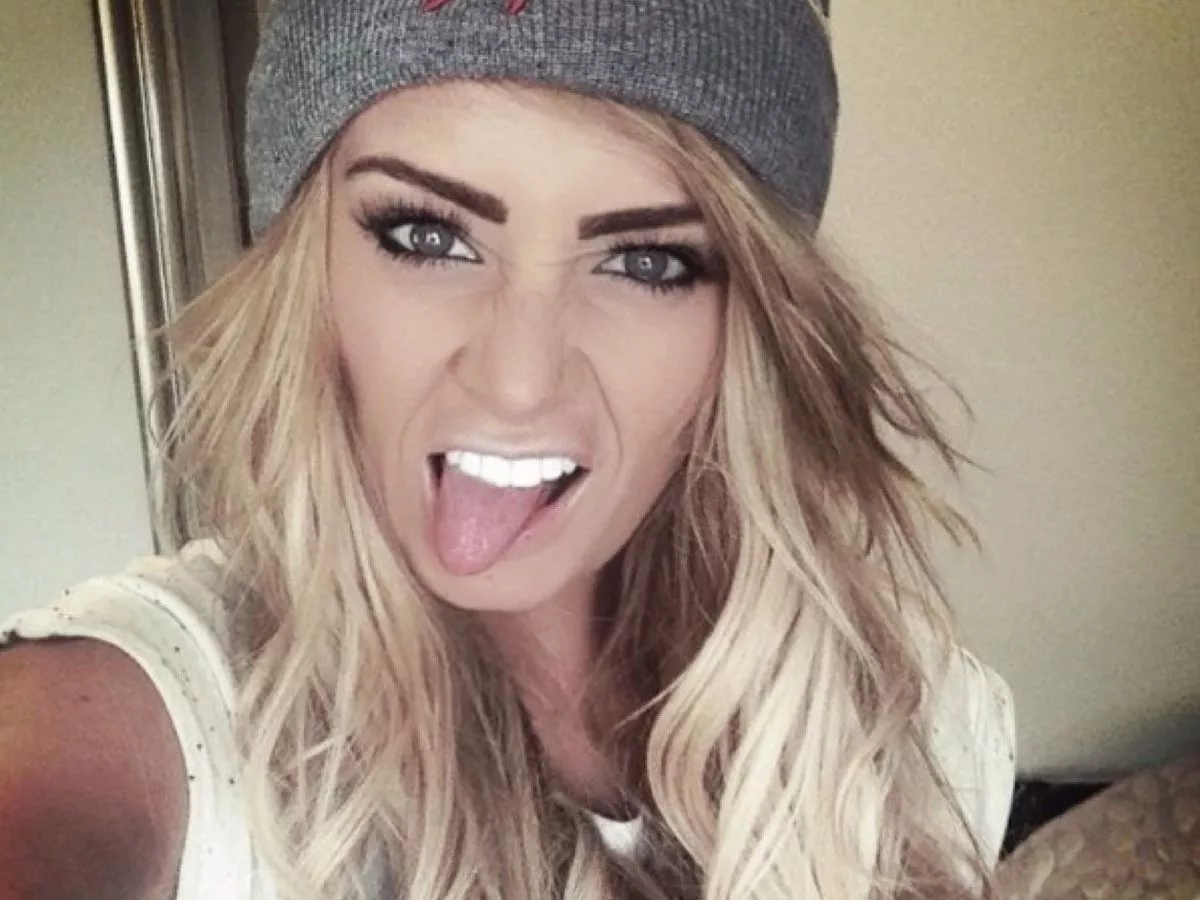 chelsea ferguson feet 3