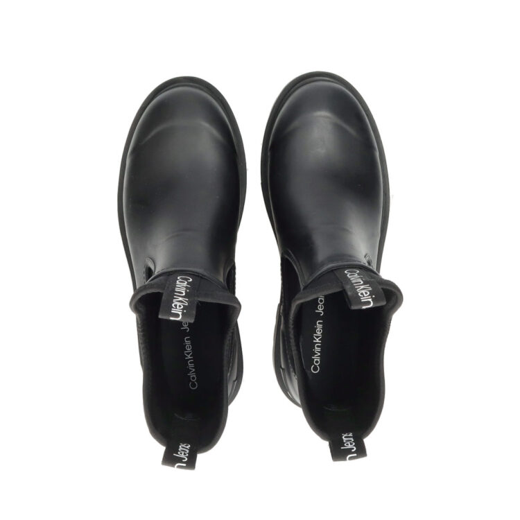 chelsea keepingupwith tc feet 6