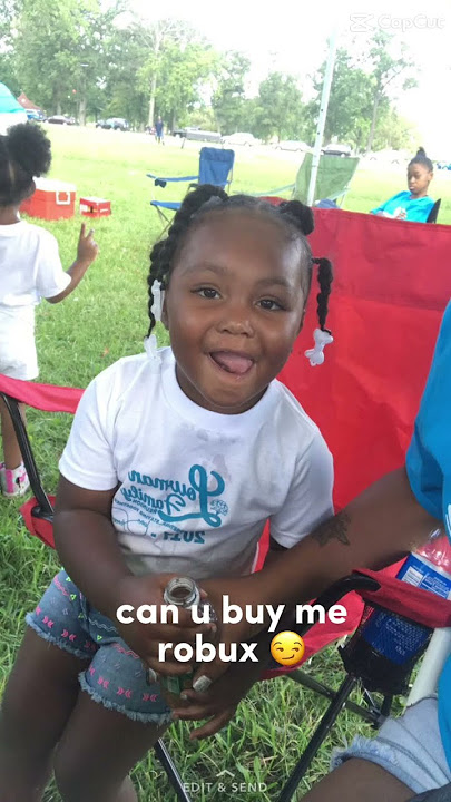 chelsea lowman feet 2