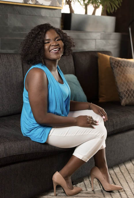 chelsea lowman feet 4