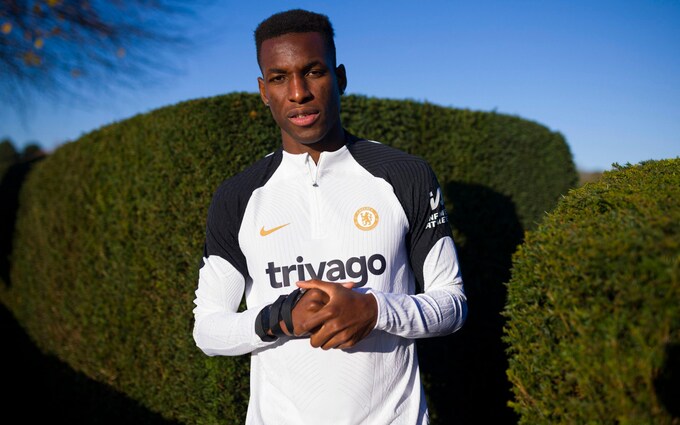 chelsea nicolas feet 2