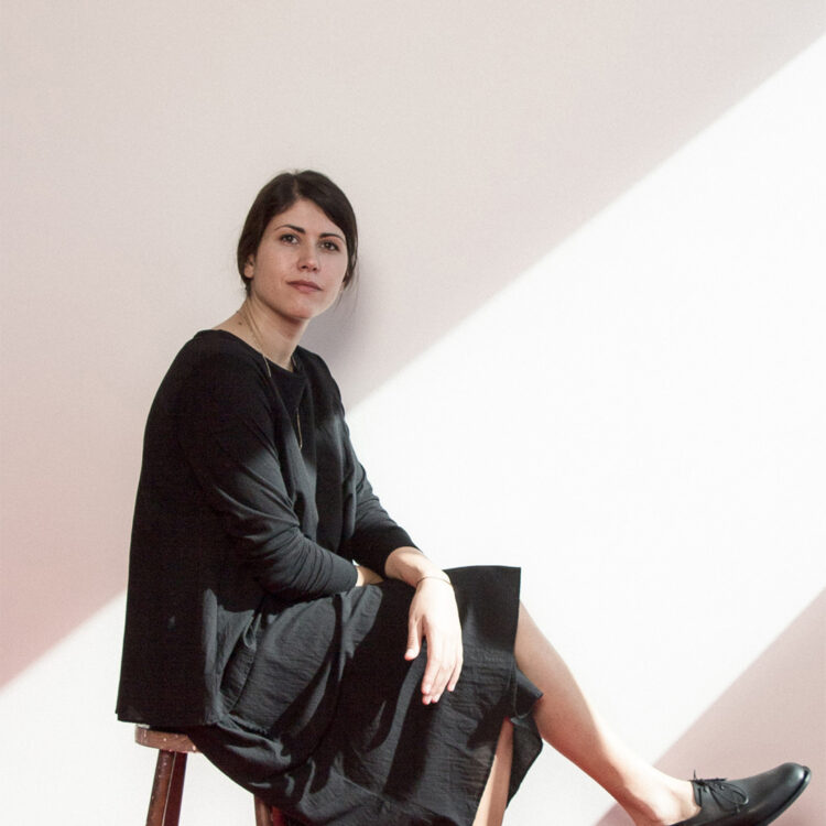 chelsea nikkel feet 5