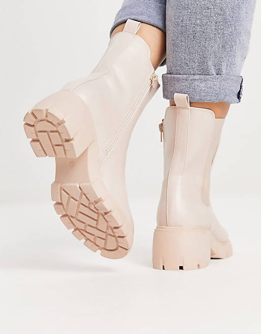 chelsea stone feet 3