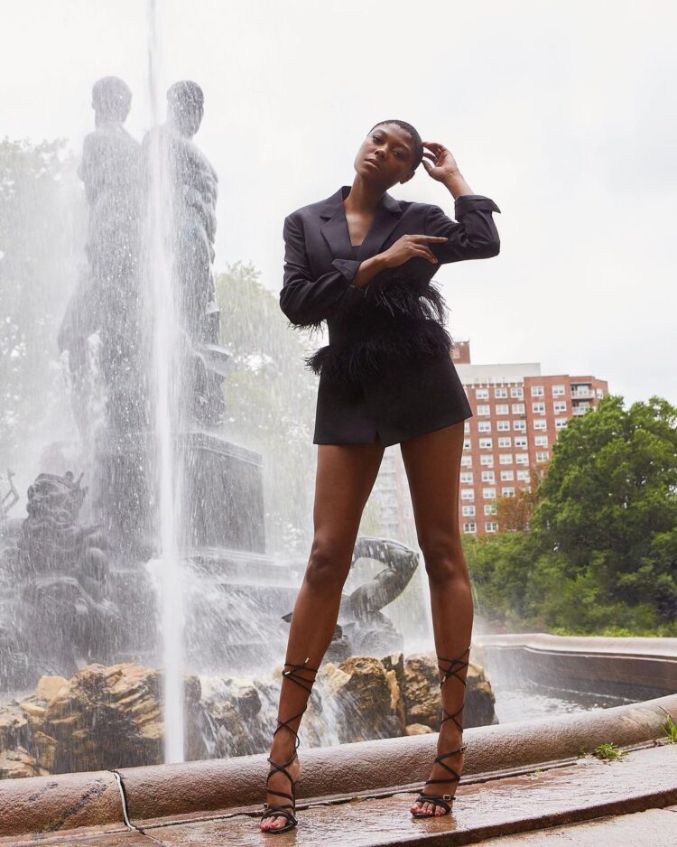 chelsea vaughn feet 1