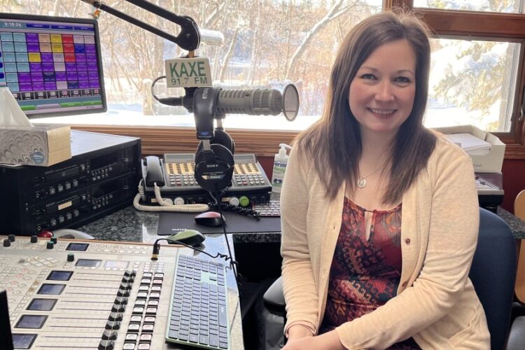 chelsey perkins feet