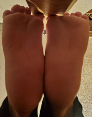 cherylpandemonium feet