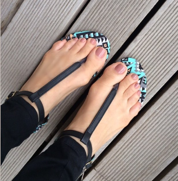 chetna pandya feet 1