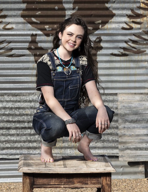 chevel shepherd feet 1