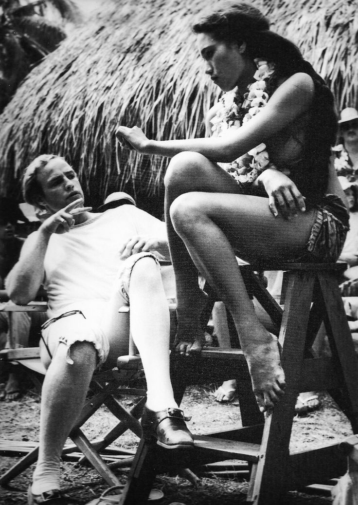 cheyenne avila feet 5