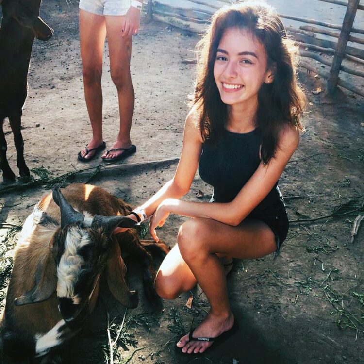 cheyenne chesney feet 2