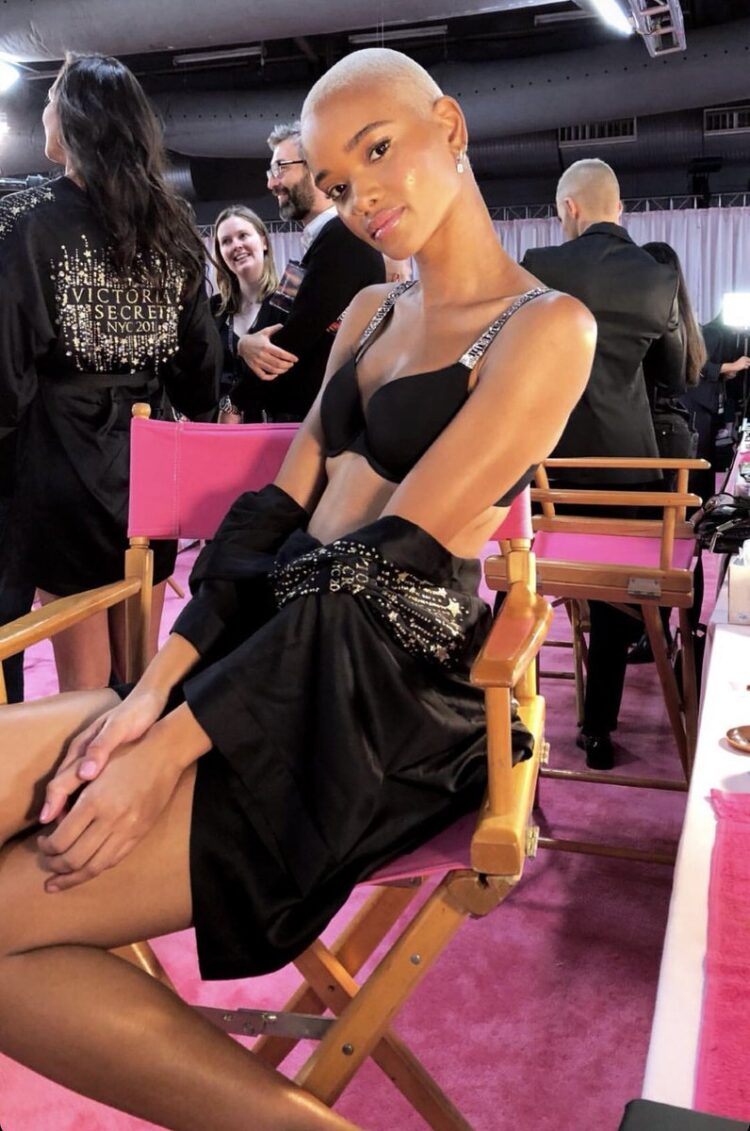 cheyenne maya carty feet 5