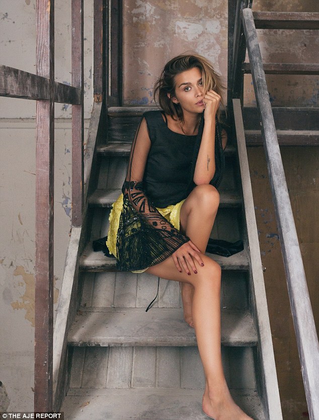 cheyenne tozzi feet 3