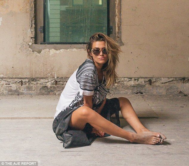 cheyenne tozzi feet