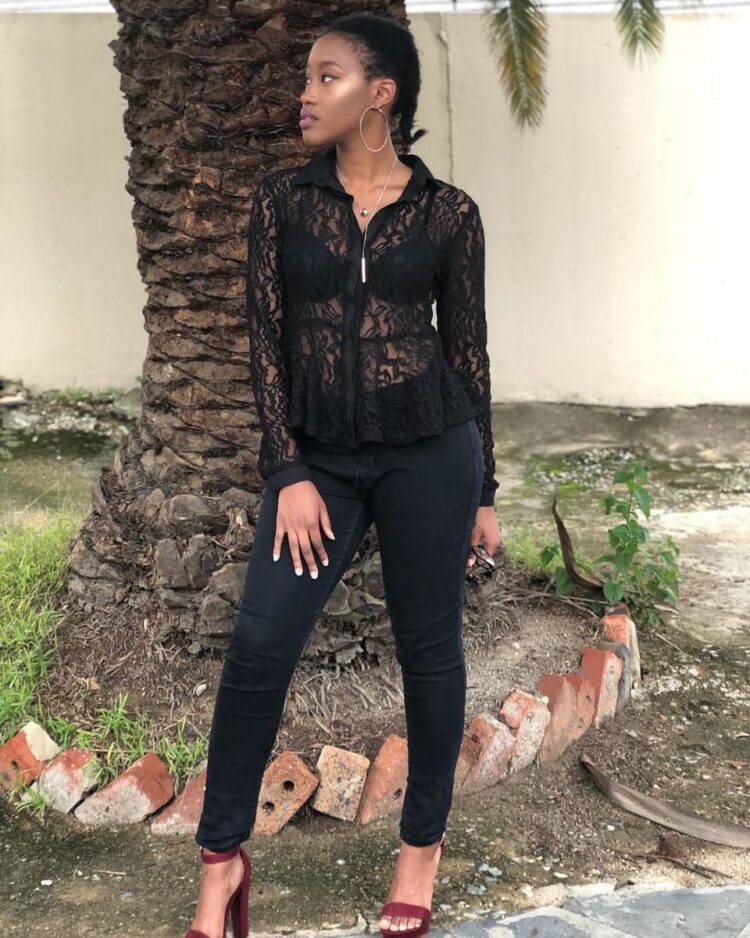 chioma umeala feet 4