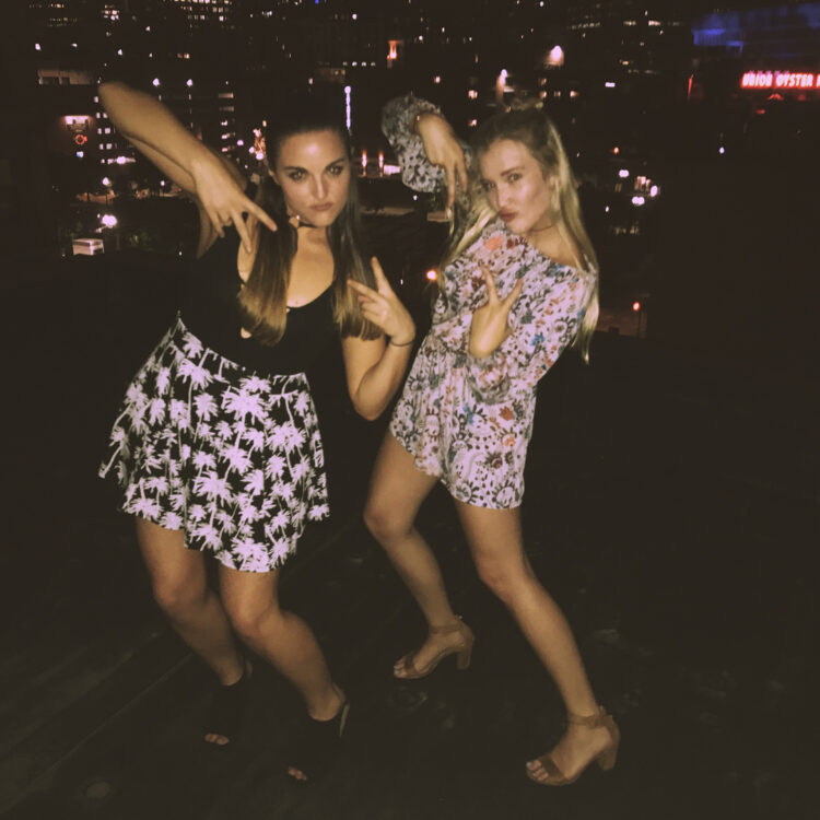 chloe caroline feet 4