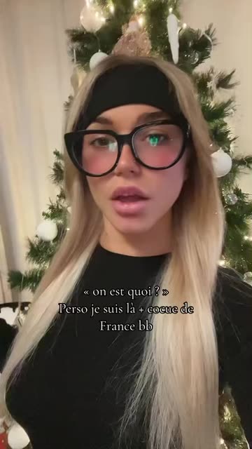 chloe catalano feet 3