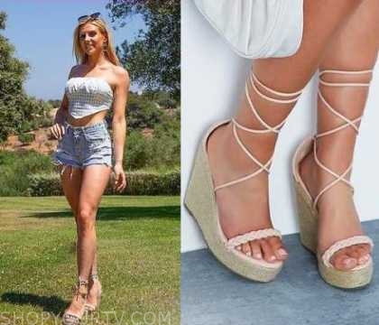 chloe clarice feet 1