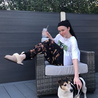 chloe hodgson feet 4