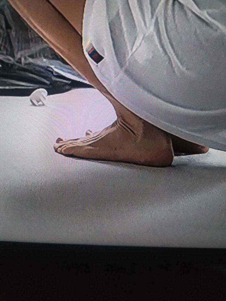 chloe madeley feet 4