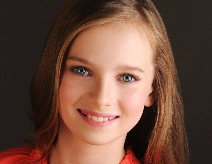 chloe omalley feet 5