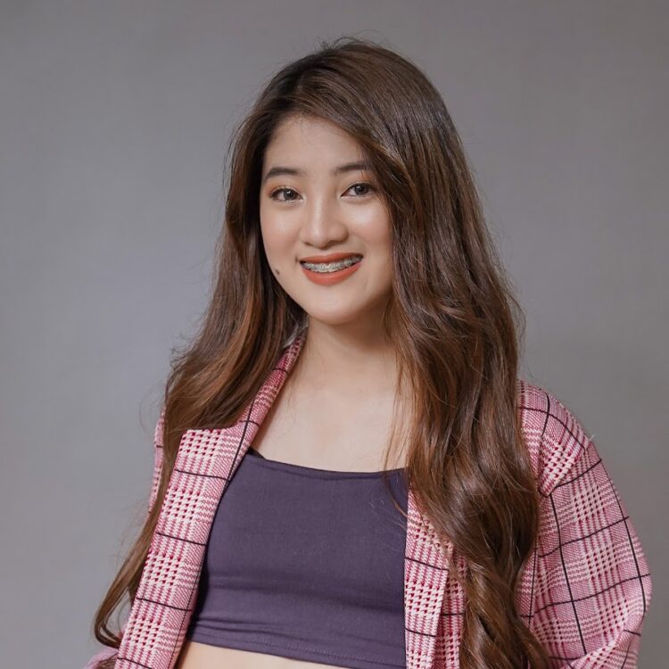 chloe redondo feet 4