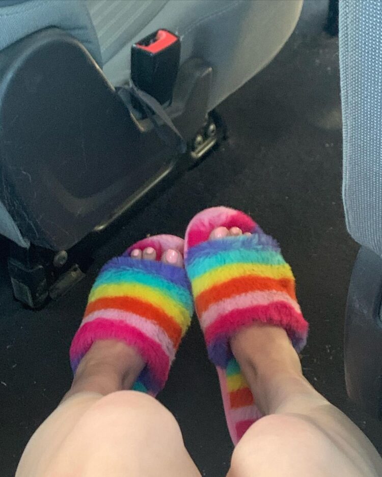 chloe rose robertson feet 3