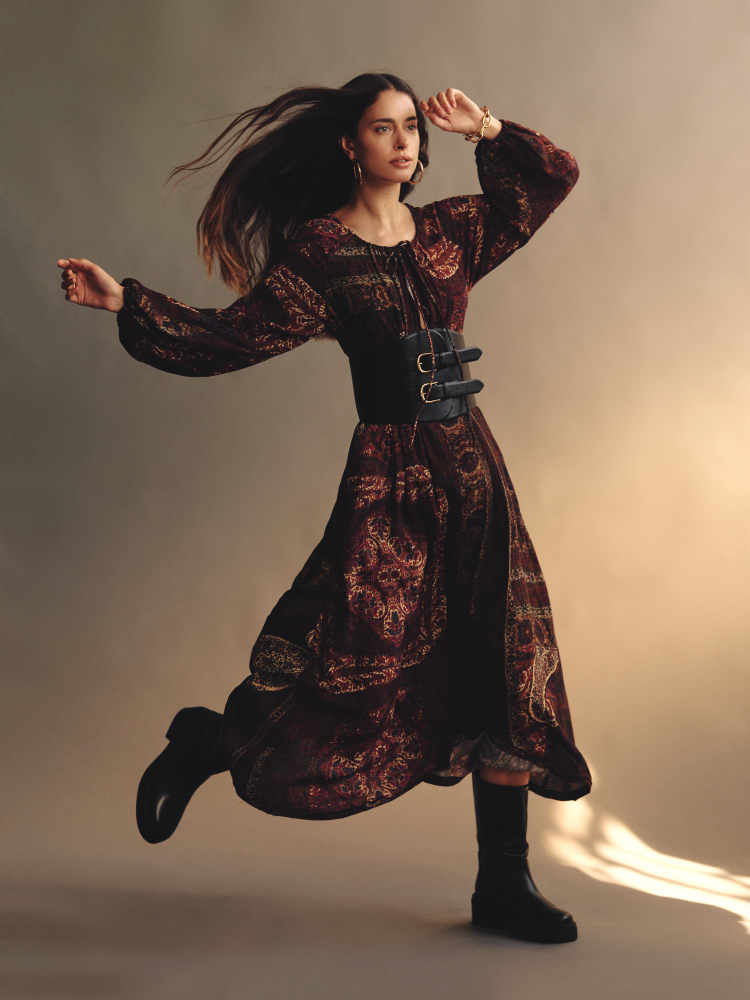 chloe traichel feet 5