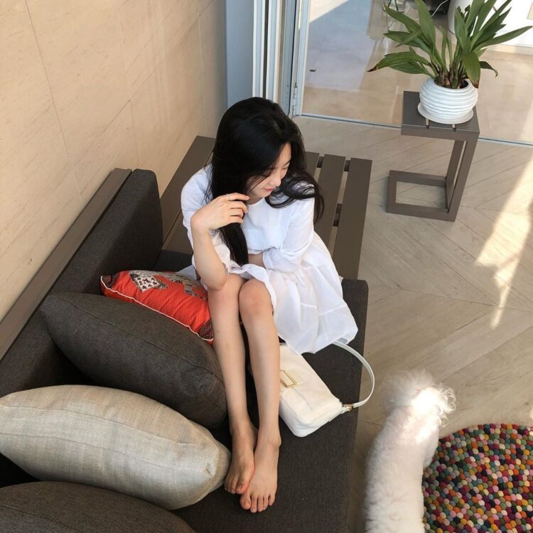cho yi hyun feet 2