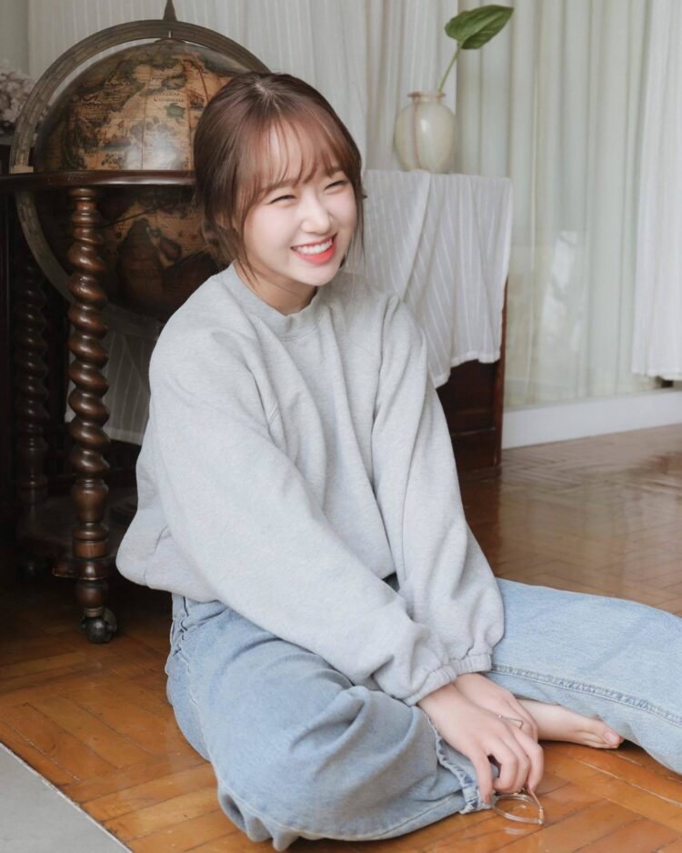 choi yoo jung feet 2