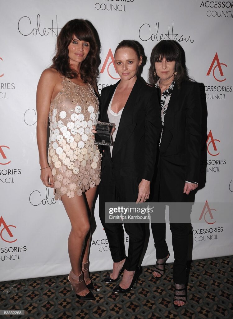 chrissie hynde feet 6