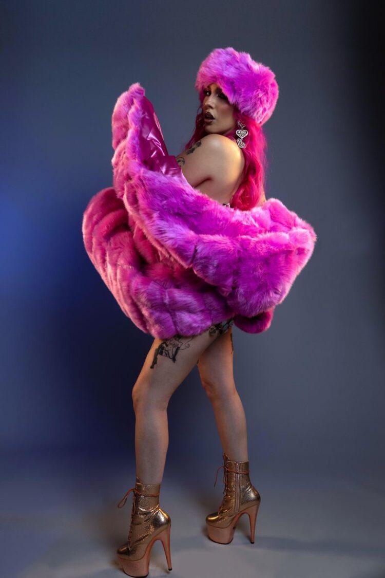 chrissy chlapecka feet