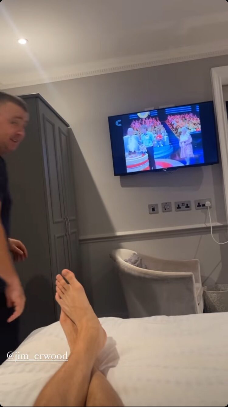 chrissy hughes feet 2