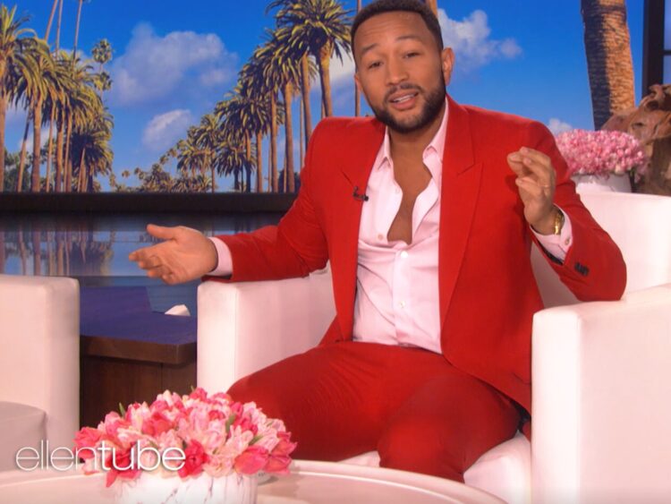 chrissy stokes feet 3