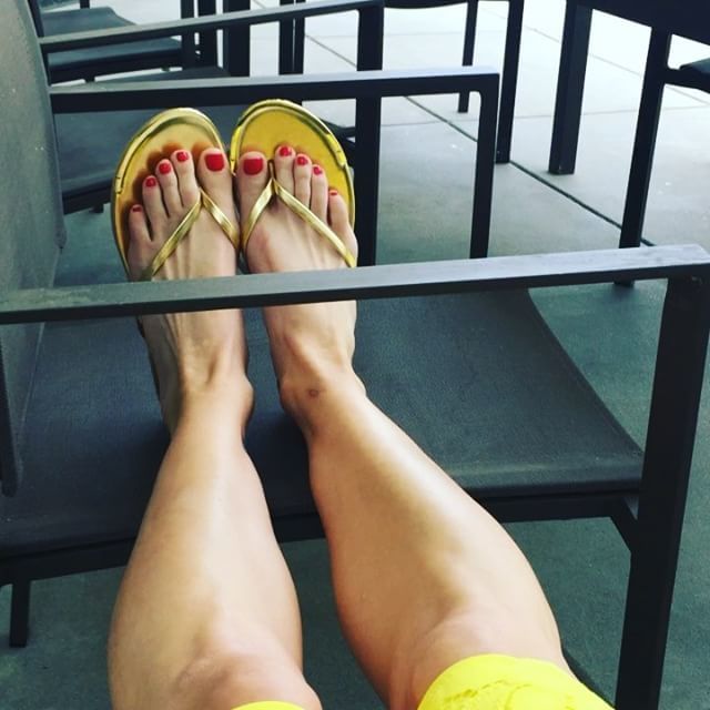 christa beth campbell feet 1