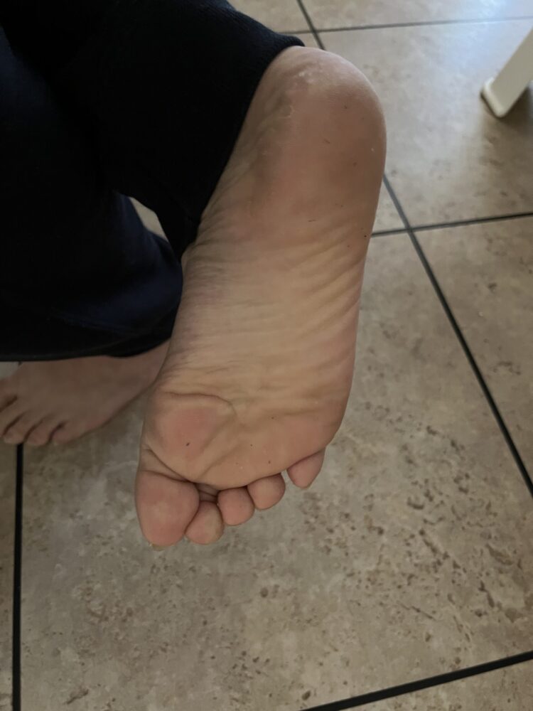 christa lizzi feet 1 scaled