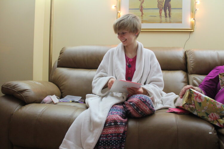 christel dee feet scaled