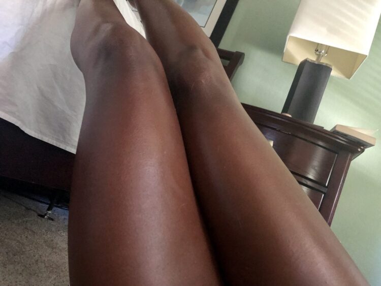 christelyn karazin feet 2